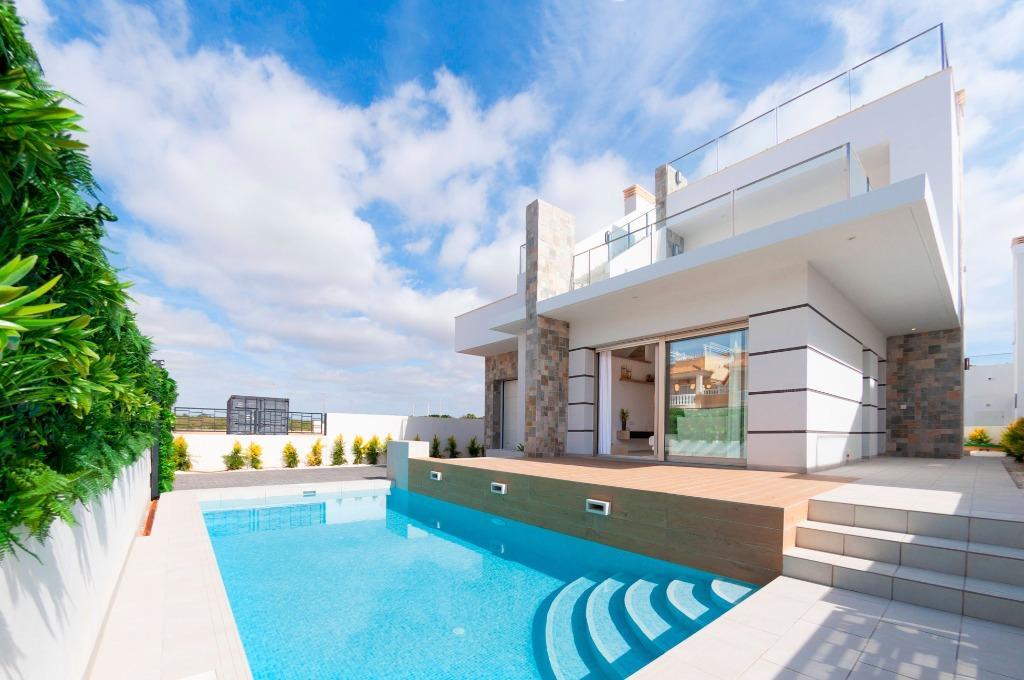 Villa/3 slaapkamers/zwembad/solarium in Los Alcazares Murcia, Immo, Spanje, Los Alcazares, Murcia, Woonhuis, 3 kamers