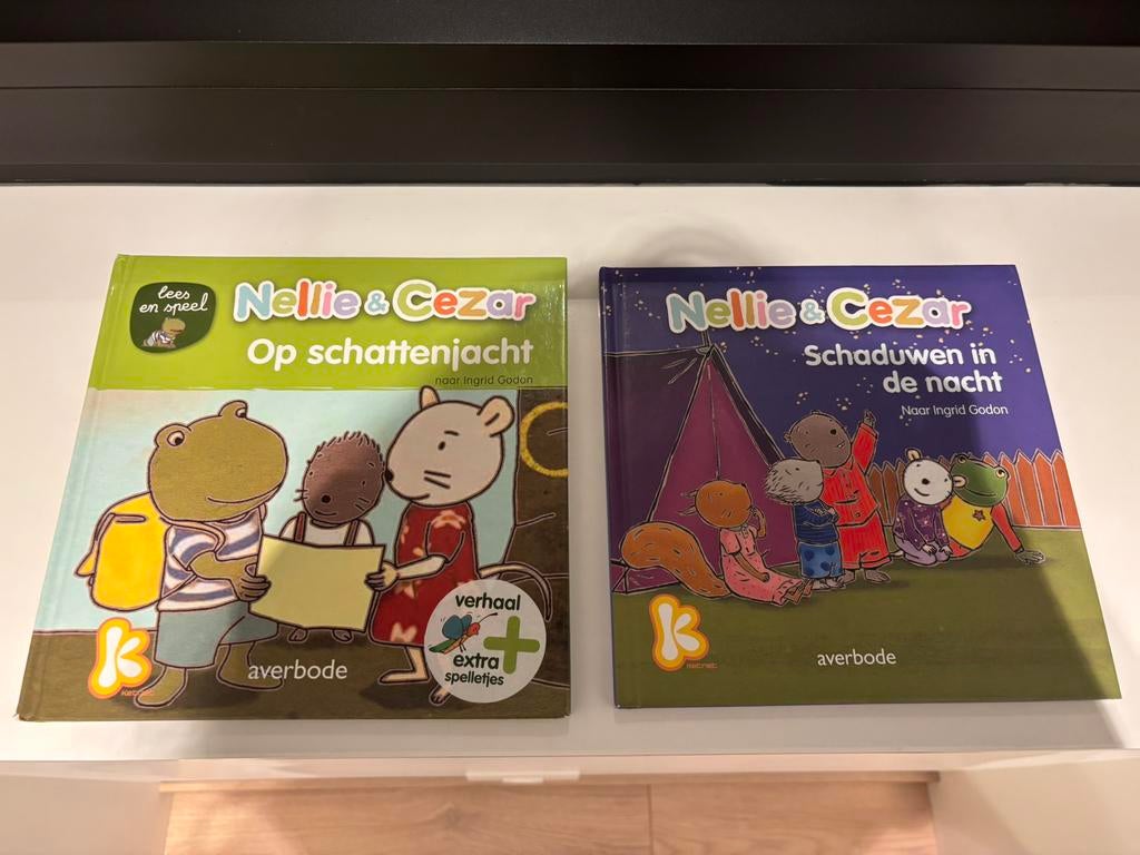 Nellie & Cezar: 2 boeken, Ophalen, Zo goed als nieuw