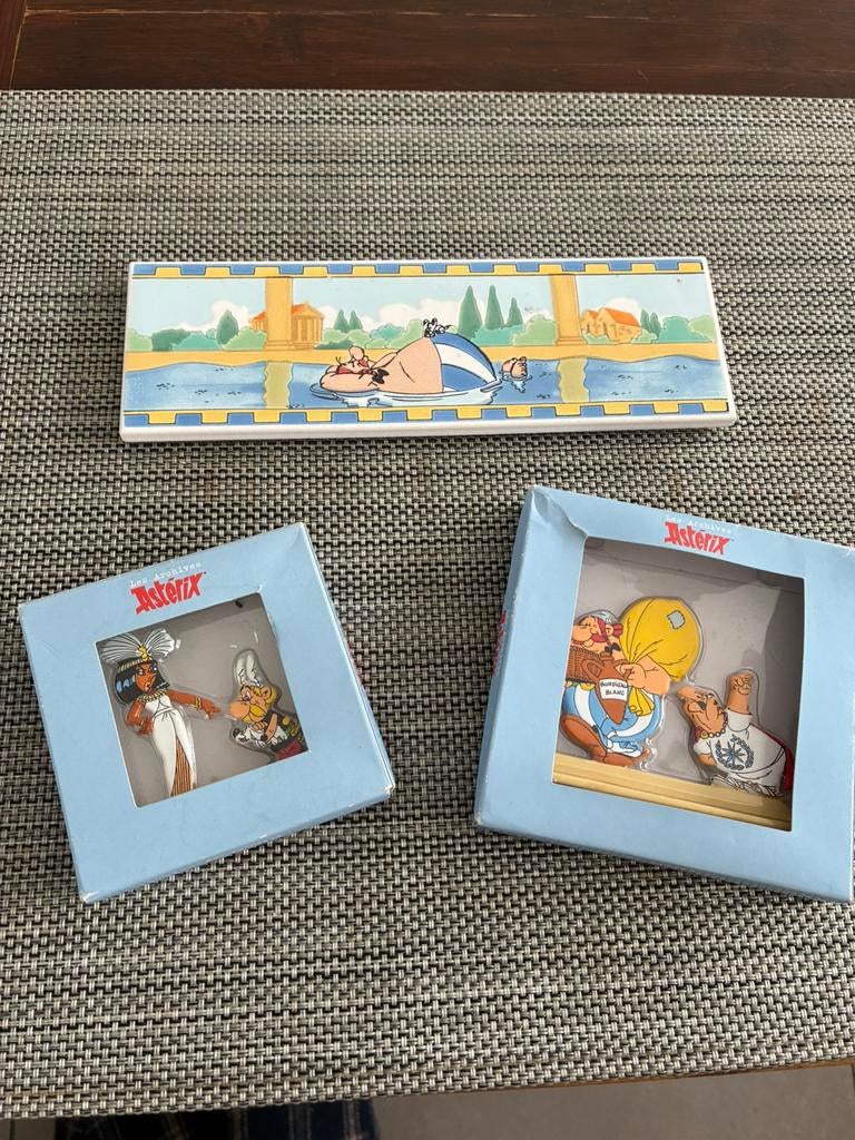 figurine + carrelage Astérix et obelix, Ophalen, Asterix en Obelix, Zo goed als nieuw, Beeldje of Figuurtje