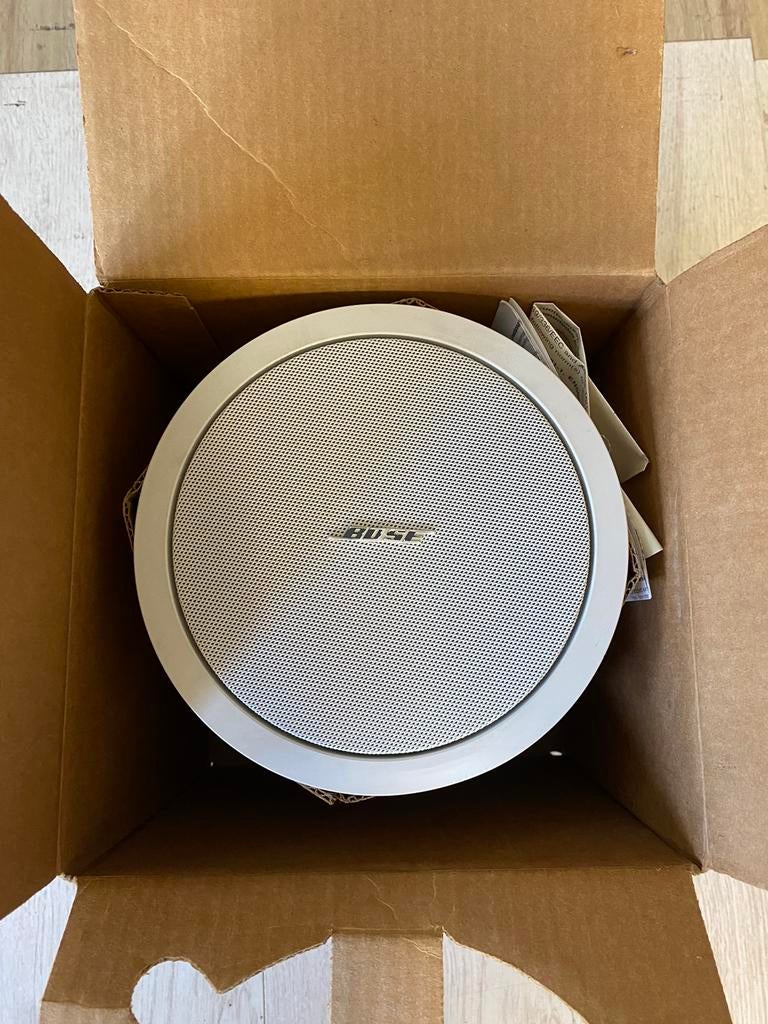 BOSE FreeSpace Model 32-luidspreker, Audio, Tv en Foto, Luidsprekerboxen, Overige typen, Ophalen of Verzenden, Zo goed als nieuw