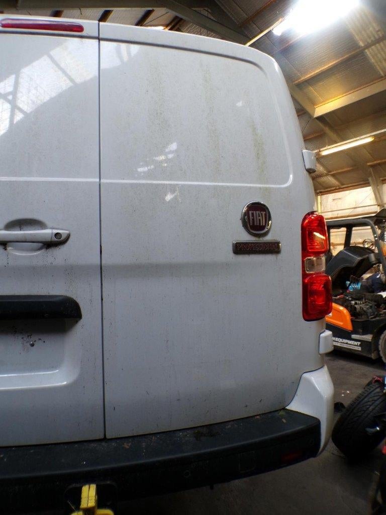 Porte arrière droit Fiat Scudo 3 2022 LP/15303, Autos : Pièces & Accessoires, Carrosserie & Tôlerie, Arrière, Enlèvement ou Envoi