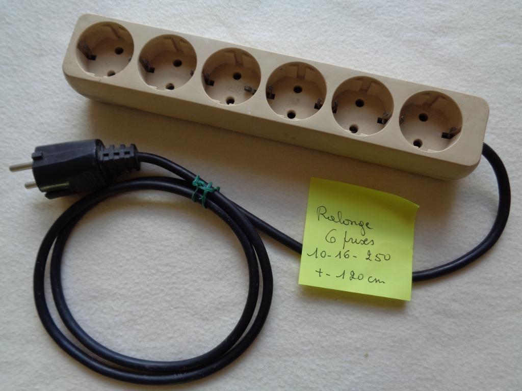 Rallonge électrique 6 prises. Ancienne., Enlèvement ou Envoi, Utilisé