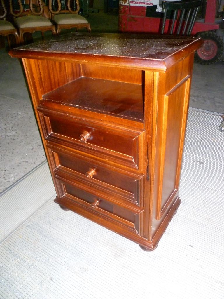 MACHONIE HOUTEN KAST, Ophalen
