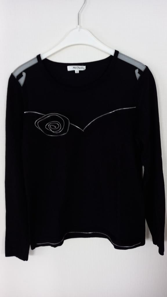 Pull  taille 40-42. L-XL .MARQUE MISS PAPILLON, Enlèvement ou Envoi, Comme neuf, Noir