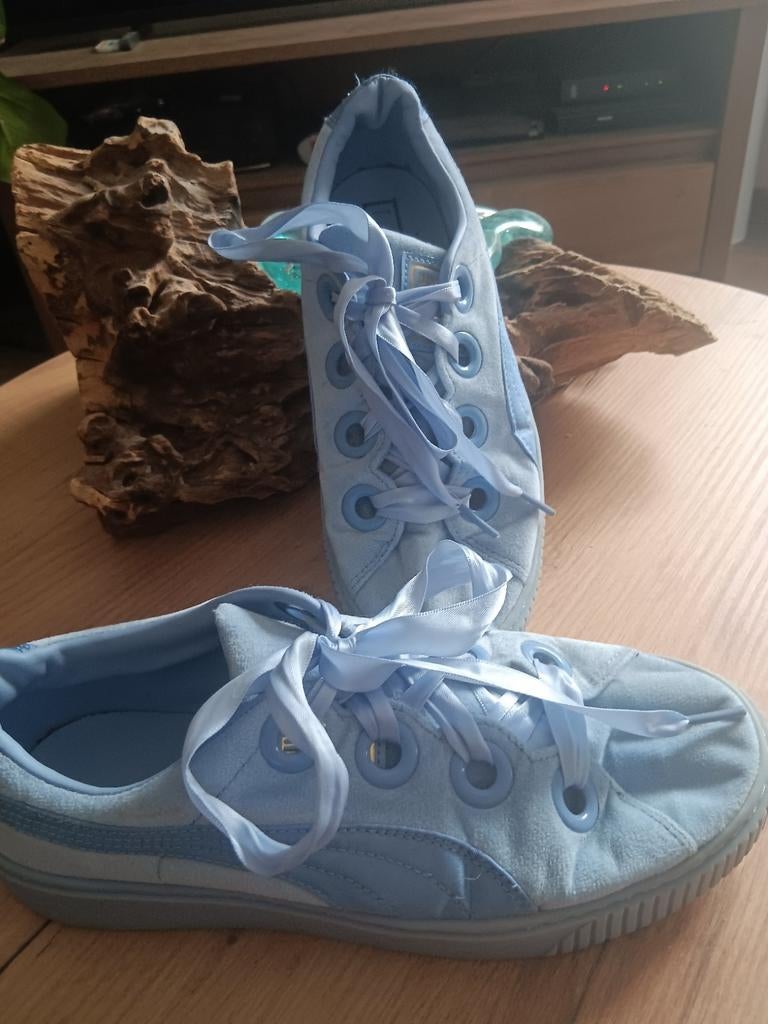 Basket puma femme pointure 40, Envoi