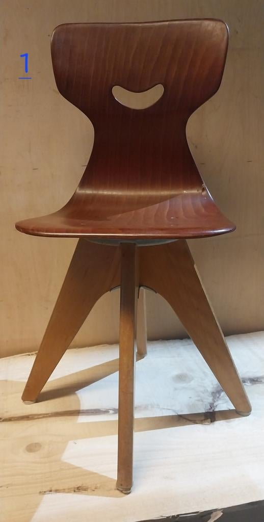 Chaises pour enfant vintage en pagholz (pagwood) par Adam St, Enlèvement