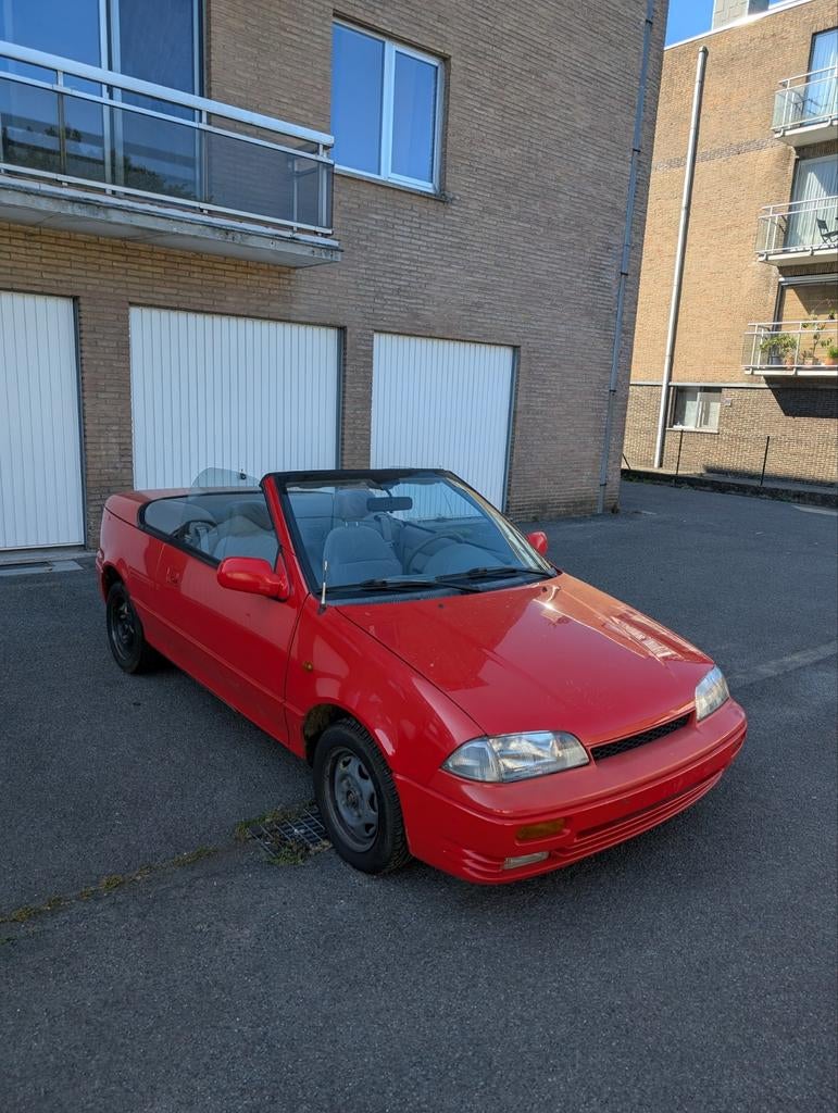 Voiture classique cabriolet Suzuki Swift, Rouge, Achat, 2 portes, Particulier