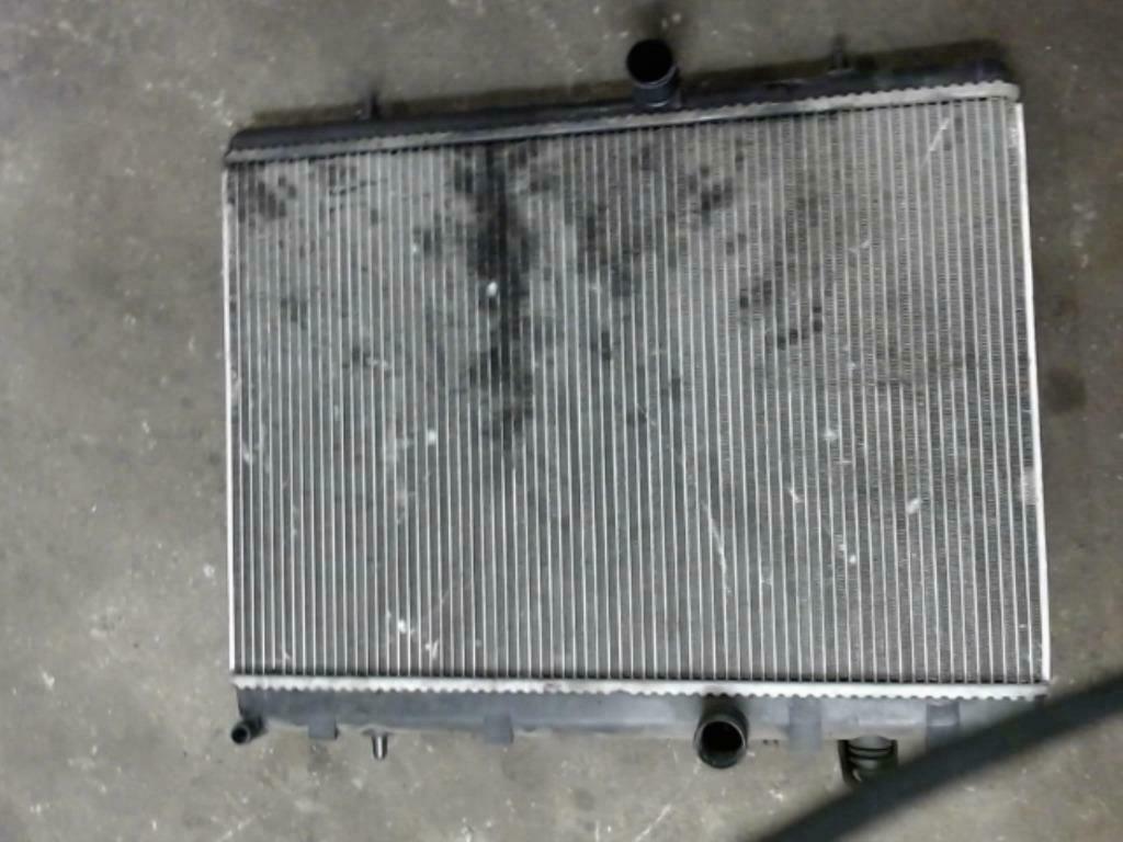 radiateur  peugeot 206 essence, Enlèvement ou Envoi, Utilisé, Capot moteur, Avant
