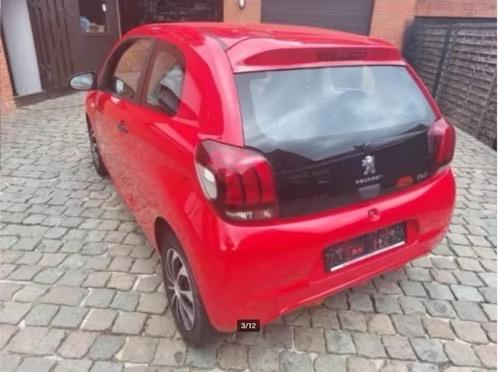 Peugeot 108/ 2016/ slechts 81000km/ 1.0 benz / €5500, Auto's, Stof, Zwart, Bedrijf, Handgeschakeld
