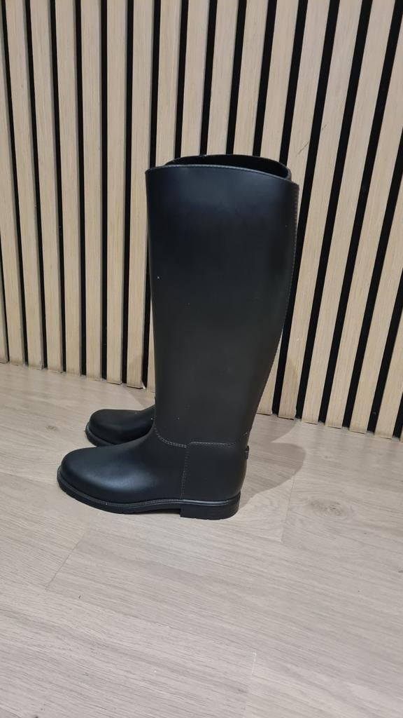 Bottes, Enlèvement