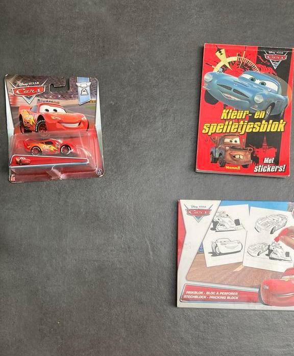 Set: Disney Cars Bliksem mc queen auto NIEUW IN VERPAKKING, Ophalen of Verzenden