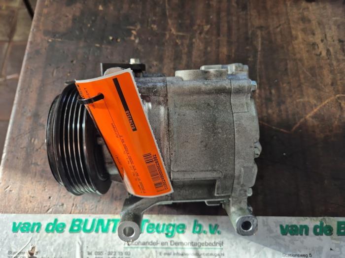 Pompe clim d'un Fiat 500, Autos : Pièces & Accessoires, Enlèvement ou Envoi, 3 mois de garantie, Utilisé, Fiat