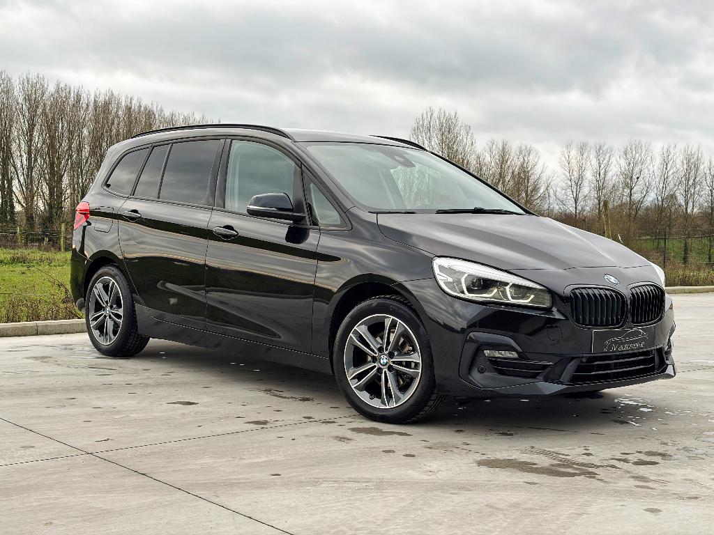 BMW 216i Gran Tourer - 2022 - 130830km - HUD - DAB, Auto's, BMW, Voorwielaandrijving, Monovolume, Leder en Stof, Zwart