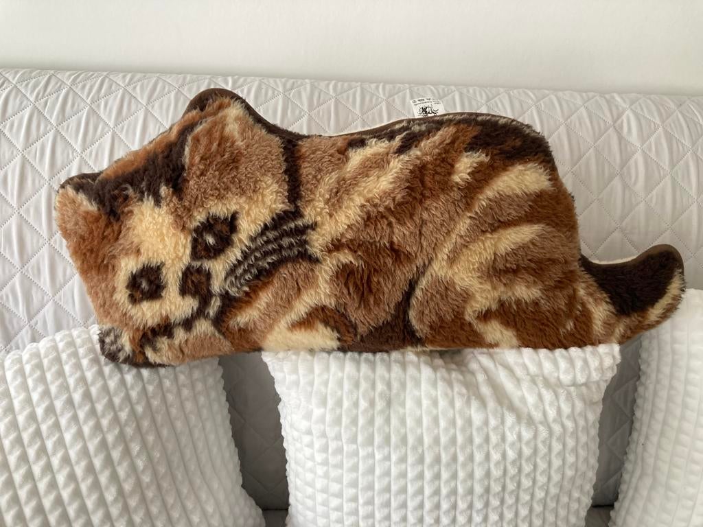 Een prachtige vintage kussen in de vorm van een kat., Ophalen of Verzenden, Zo goed als nieuw