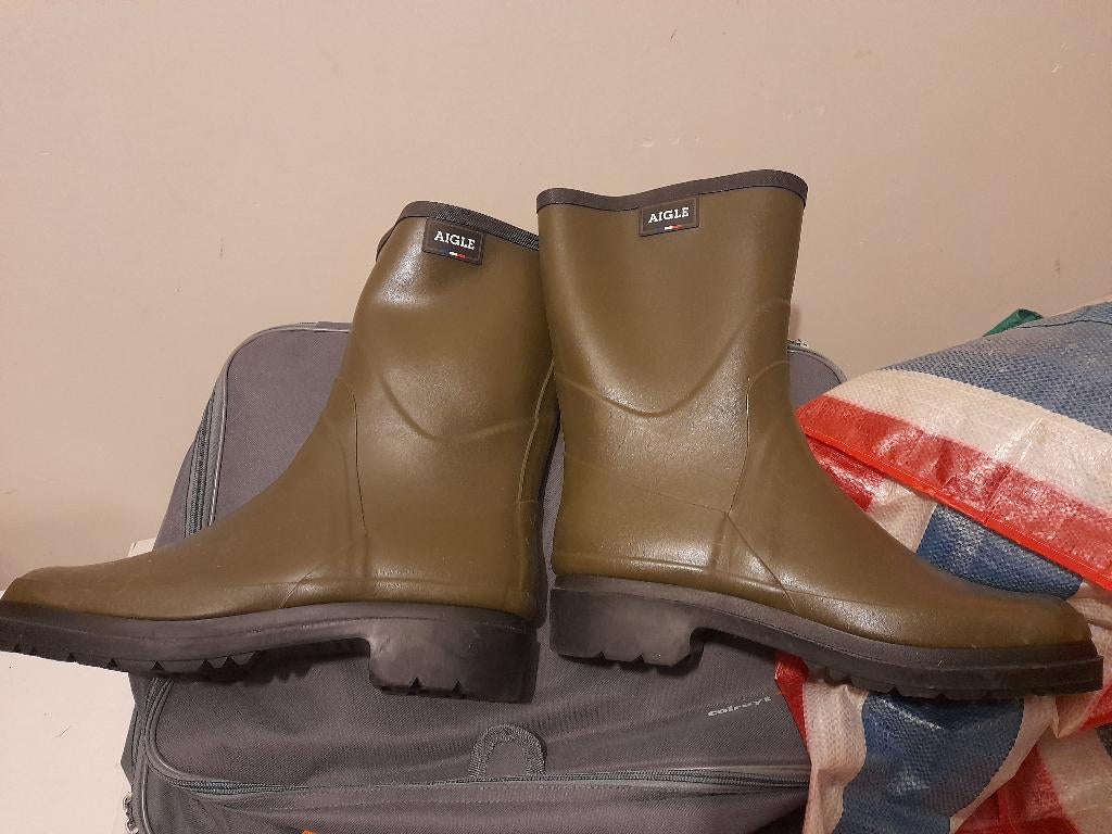 Laarzen/botten (Aigle, nieuw), Ophalen, Nieuw