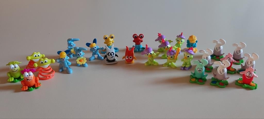 27 Kindersurprise figuurtjes, Ophalen of Verzenden, Zo goed als nieuw, Hardplasticfiguren