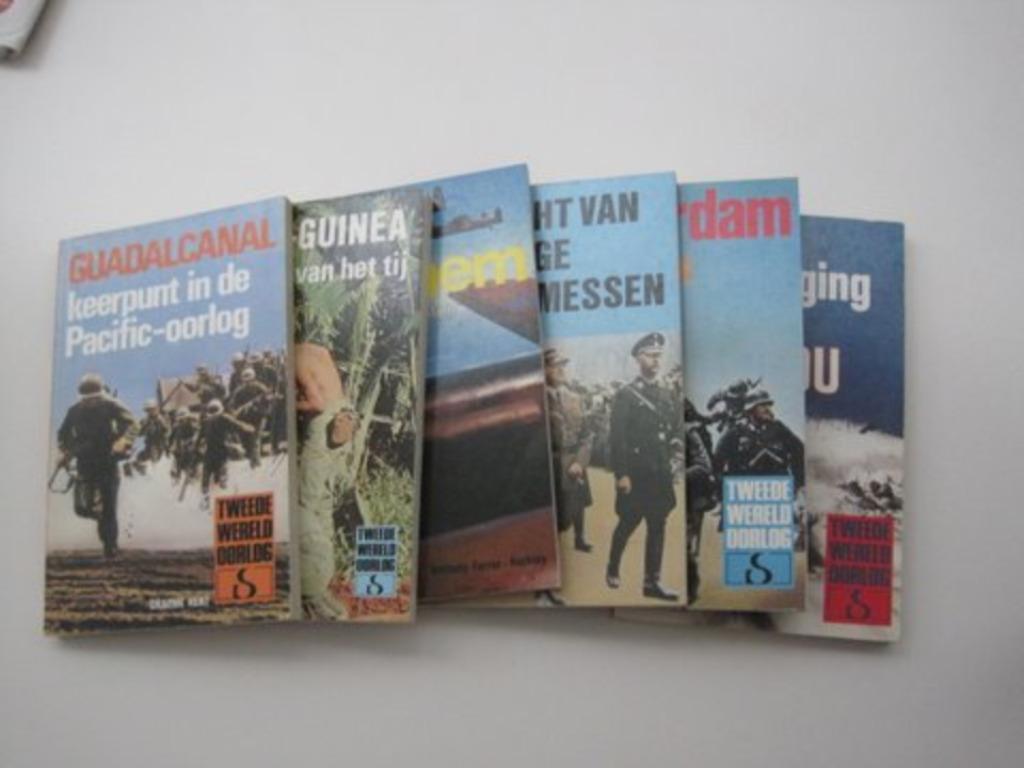 Standaard boekhandel geschiedenis van de 2de wereldoorlog, Overige onderwerpen, Ophalen, Tweede Wereldoorlog, Gelezen