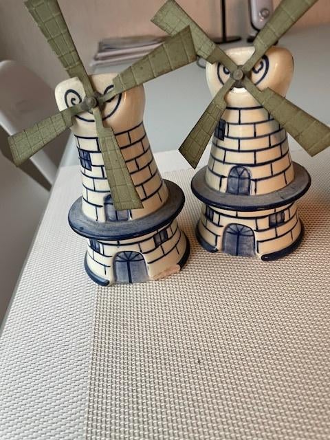 Delfts 2 blauwe molens, Antiek en Kunst, Antiek | Keramiek en Aardewerk, Ophalen of Verzenden