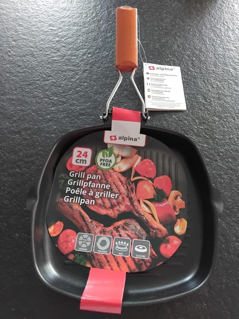 Nieuwe grill pan,diameter:24 cm;merk:Alpina., Ophalen of Verzenden, Nieuw, Koekenpan of Braadpan, Keramische plaat