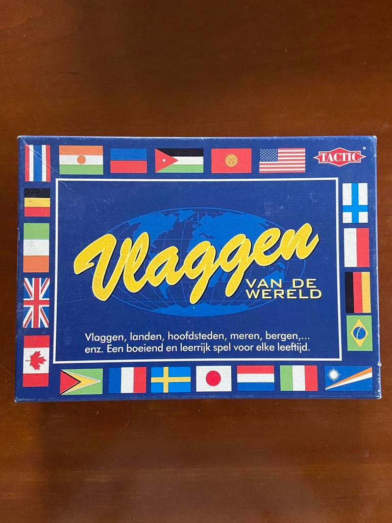 Vlaggen van de wereld, Hobby en Vrije tijd, Een of twee spelers, Ophalen, Zo goed als nieuw, Tactic