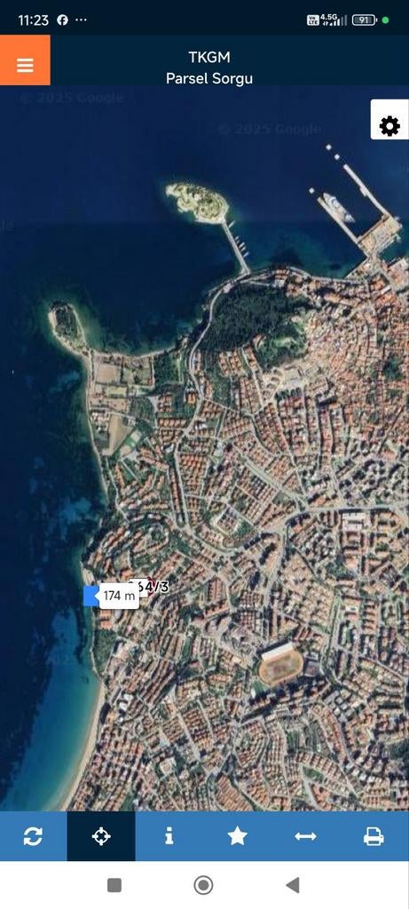 Appartement à vendre à Kusadasi, à 174 mètres de la plage, Immo, 65 m², Stad, Appartement, 1 kamers