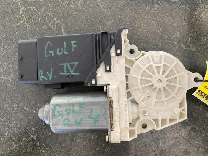 Raammotor Portier van een Volkswagen Golf, Ophalen of Verzenden, 3 maanden garantie, Gebruikt, Volkswagen