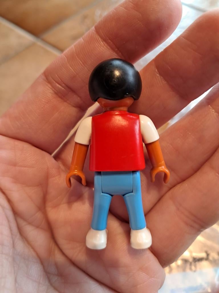 Playmobil (4310) enfant voyageur, Enfants & Bébés, Enlèvement ou Envoi, Comme neuf