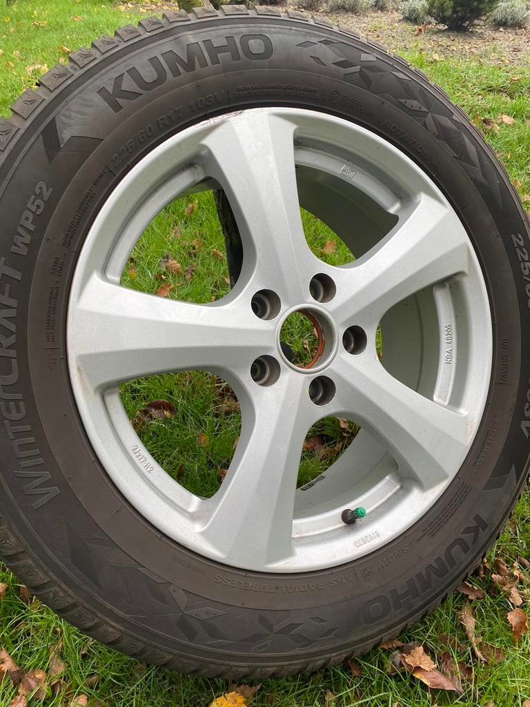 Winterbanden Hyundai Tucson met velgen, Ophalen, Winterbanden, Band(en)