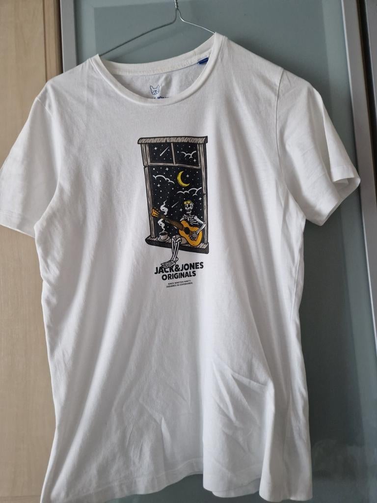 T shirt Jack et Jones, Enlèvement