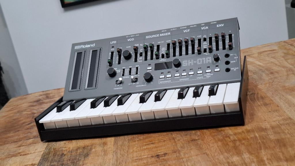 Roland SH01a synthesizer, Ophalen of Verzenden, Zo goed als nieuw