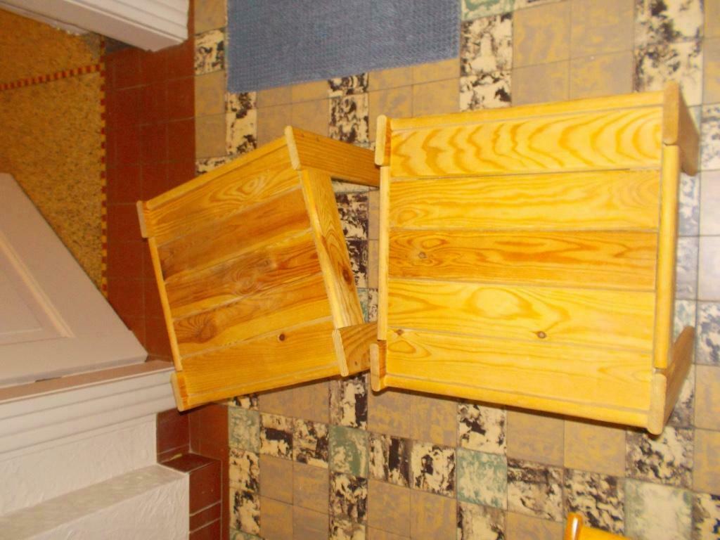 2 petites tables en bois naturel, Enlèvement ou Envoi, Utilisé