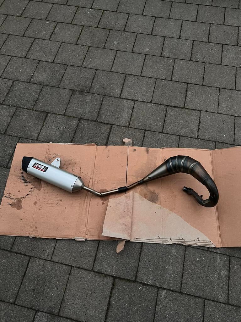 Giannelli uitlaat voor fantic, Ophalen, Zo goed als nieuw, Uitlaat