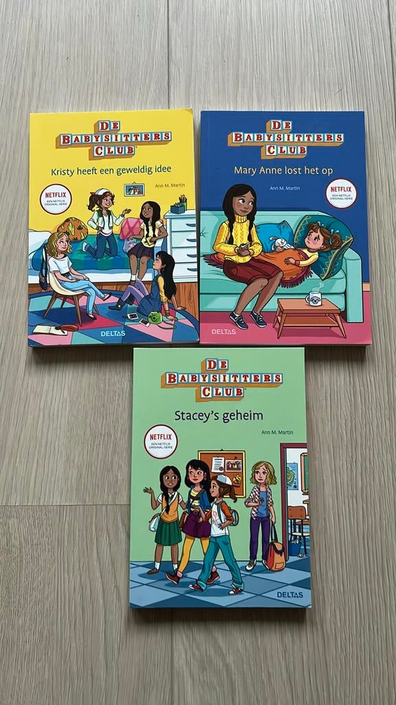 De babysitters club 2023 (Netflix) - 3 boeken, Boeken, Ophalen of Verzenden, Zo goed als nieuw, Ann-M. Martin