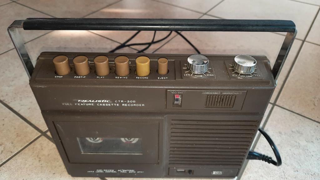Realistic cassette recorder 14-836, Audio, Tv en Foto, Cassettedecks, Ophalen, Enkel, Overige merken