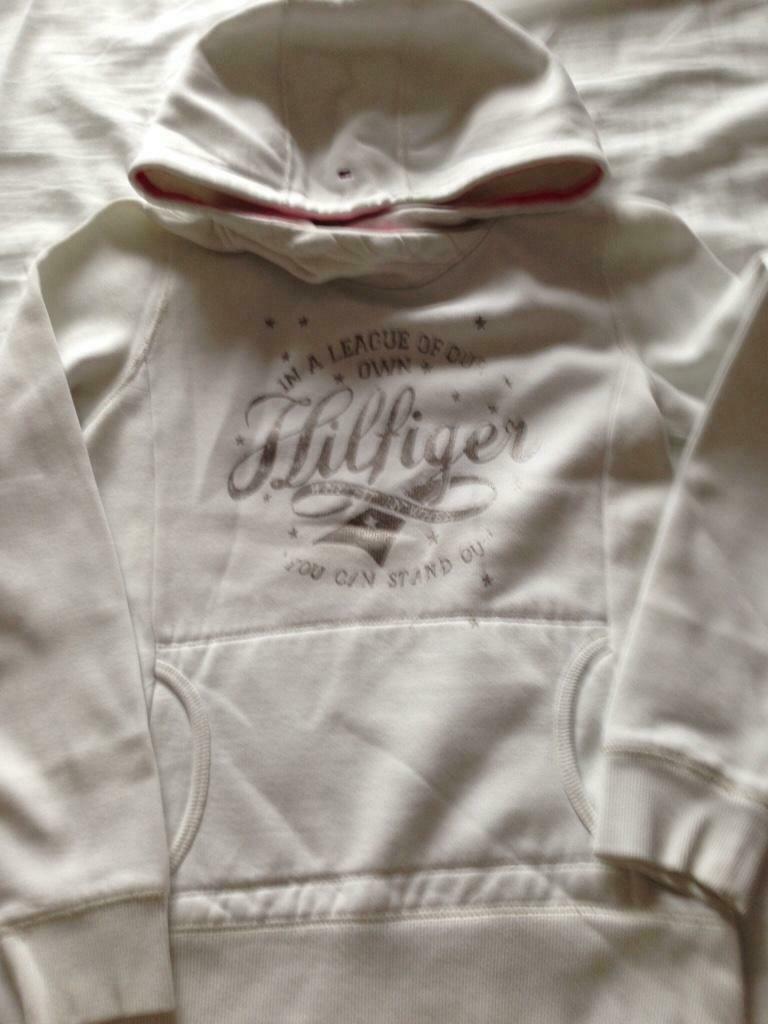 Hoodie TOMMY HILFIGER maat 164, Ophalen of Verzenden, Zo goed als nieuw, Meisje, Trui of Vest