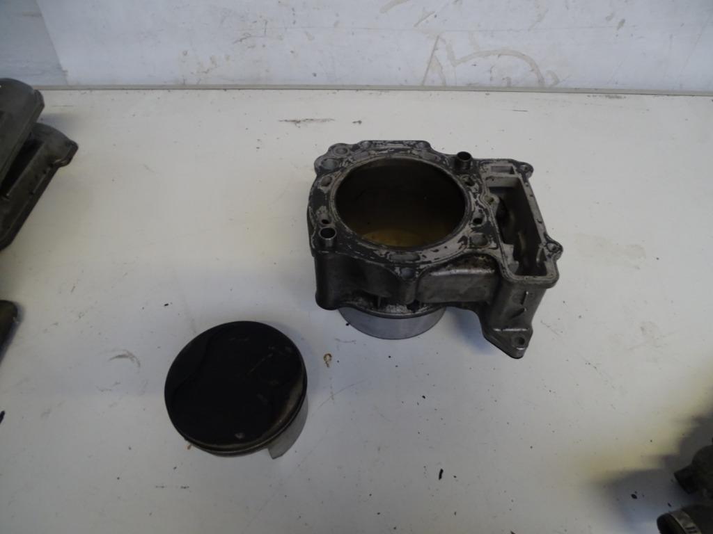 suzuki sv1000 onderdelen motorblok, Verzenden, Gebruikt