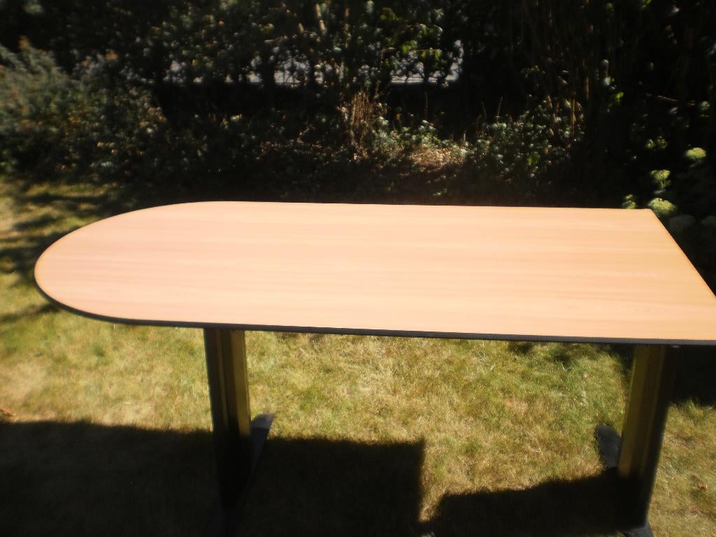 Kantoor of bureau tafel, Ophalen of Verzenden, Zo goed als nieuw