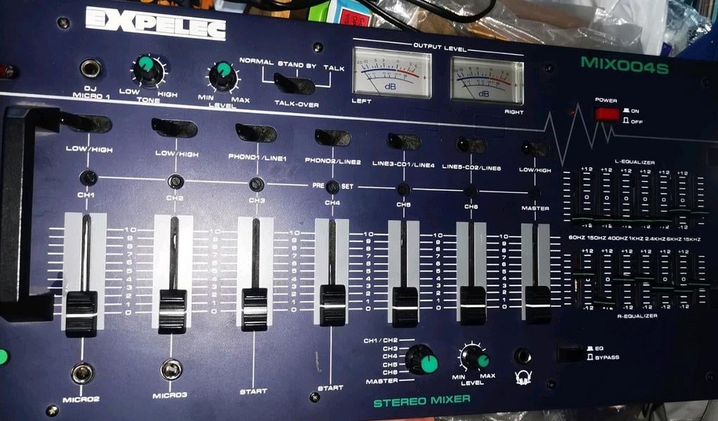 Mixeur Expelec mix004s, Musique & Instruments, Tables de mixage, Utilisé, 5 à 10 canaux, Entrée micro, Enlèvement ou Envoi