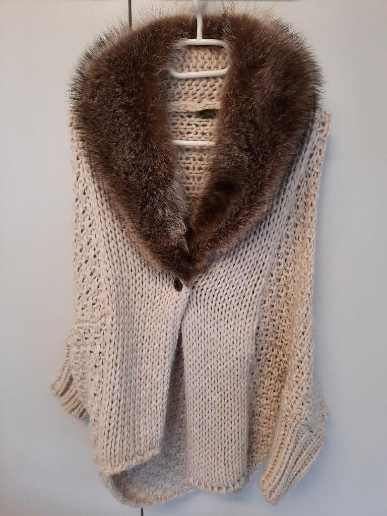 Damesgilet met pelsen kraag, Enlèvement ou Envoi, Comme neuf, Taille 42/44 (L), Beige