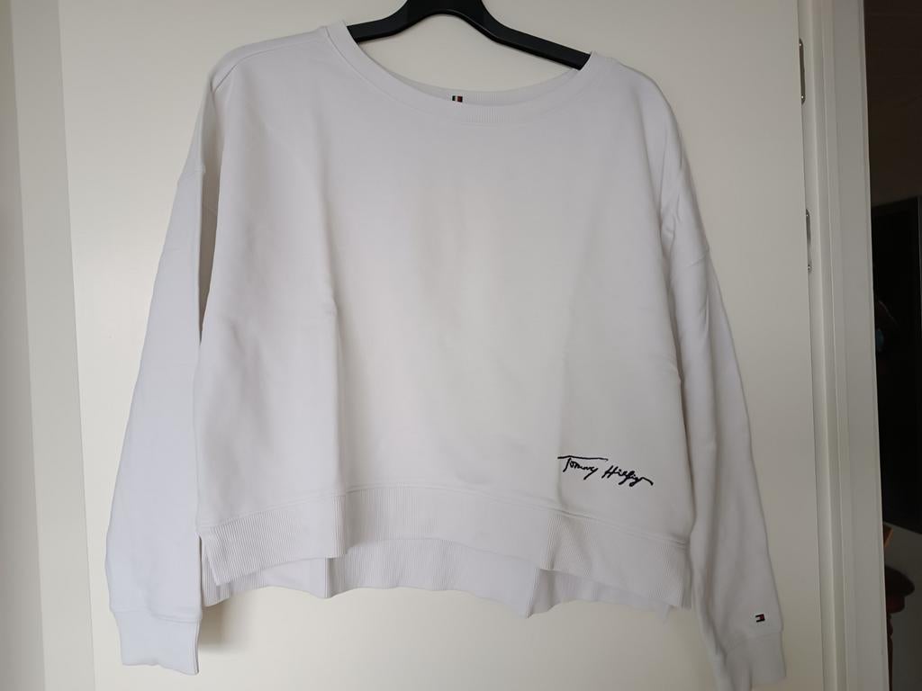 Sweater Tommy Hilfiger medium, Enlèvement