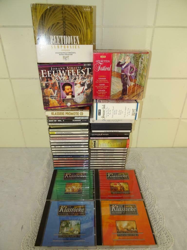CD collection CD de musique classique 44 albums CD classique, Enlèvement ou Envoi, Classicisme, Musique de chambre, Coffret