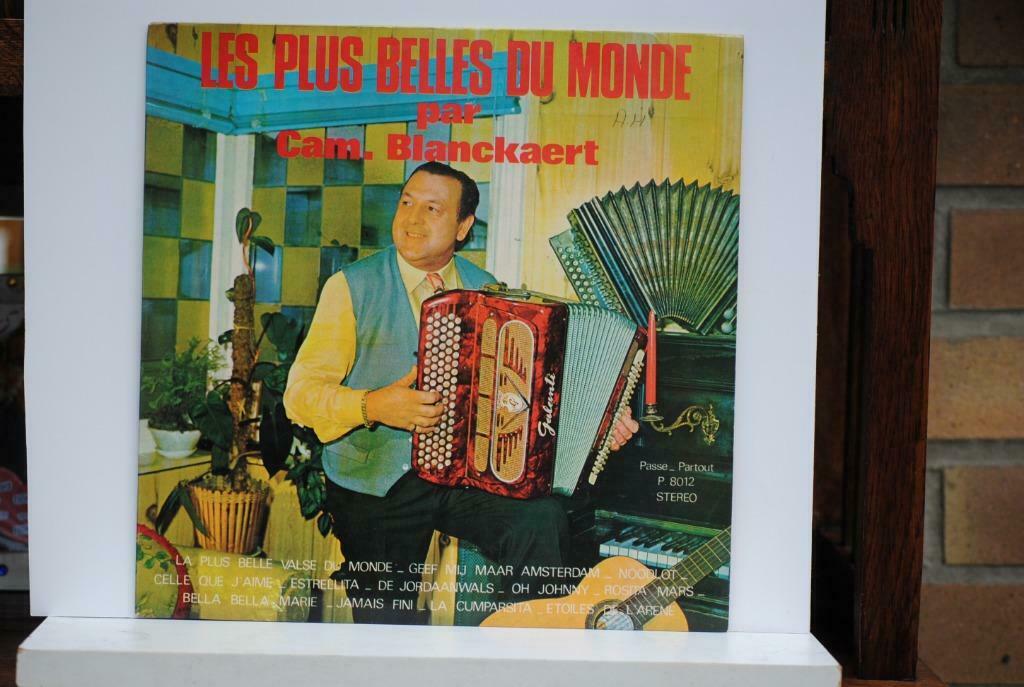 LP, Les plus belles du monde par Camille Blanckaert, Ophalen of Verzenden