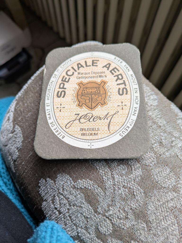 Speciale aerts, Ophalen of Verzenden, Zo goed als nieuw, Viltje(s)
