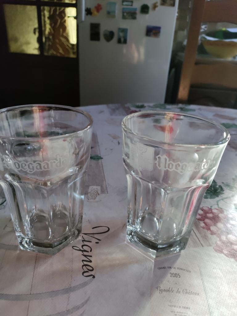 4 verres à Blanche Hoegaarden pour 2€, Enlèvement ou Envoi, Utilisé, Verre à bière