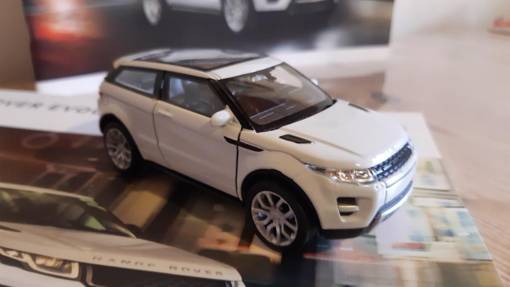 Range Rover Evoque modèle et livres 2017, Enlèvement ou Envoi, Neuf, Voiture, Autres marques