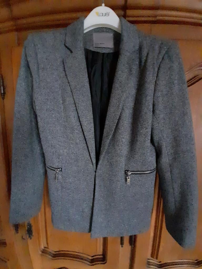 Veste pour femme, courte, légère, mi-saison, taille 42, Taille 42/44 (L), Enlèvement ou Envoi, Comme neuf, Manteau