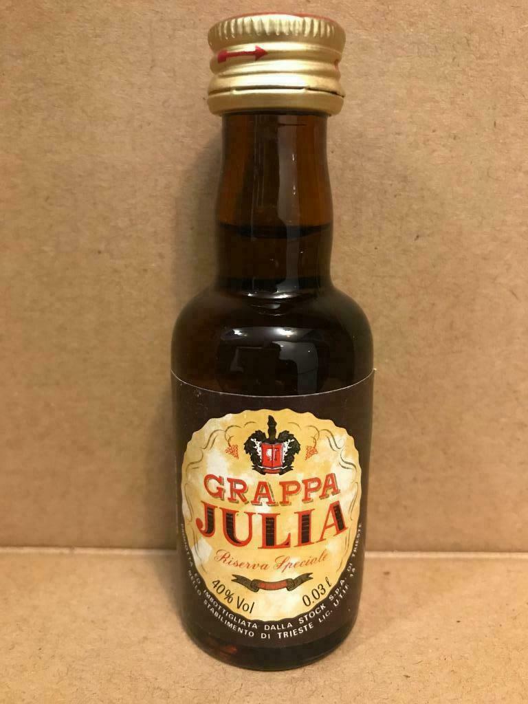 Grappa Julia - Stock - Proefflesje alcohol - 3 cl - Italië, Overige typen, Nieuw, Vol, Italië