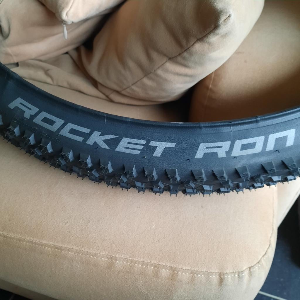 Band voor MTB , Rocket Ron 57-559 ( 26 x 2.25 ) 1.8-3.7 bar., Ophalen of Verzenden, Nieuw, Band