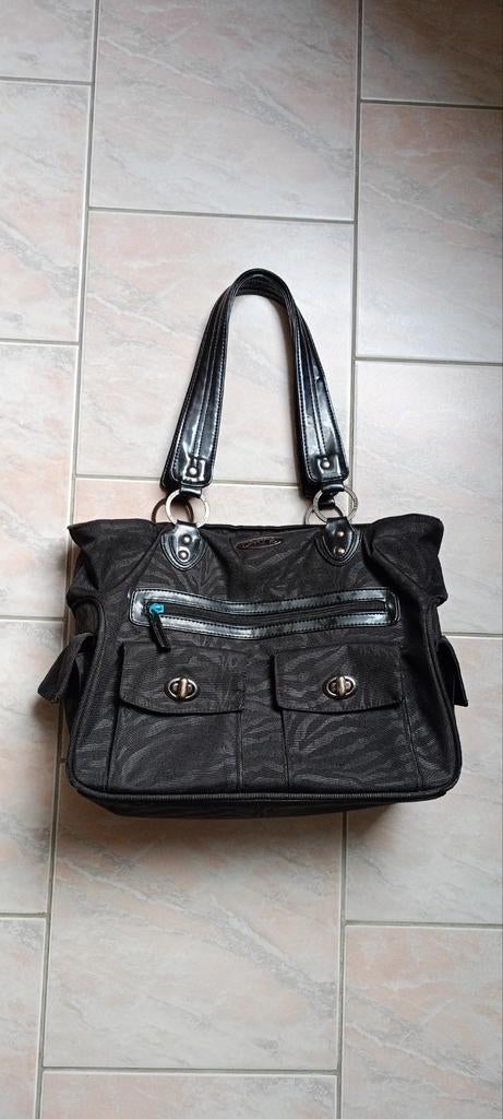 Sac Dakine, 30 à 40 cm, 30 à 40 cm, Utilisé, Porte-documents ou Cartable