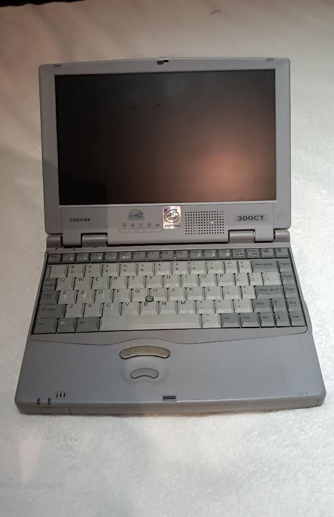 PC portable Toshiba Portégé 300CT 1998 pour collectionneurs, Informatique & Logiciels, Toshiba, HDD, Qwerty, Comme neuf